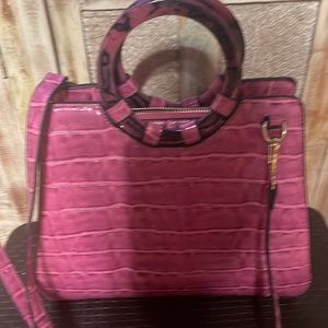 Like New! Pink Crossbody and tote. Excellent condition!
